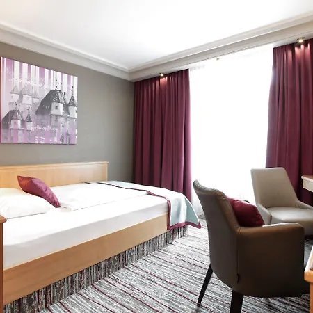 Pelikan Hotel 3*