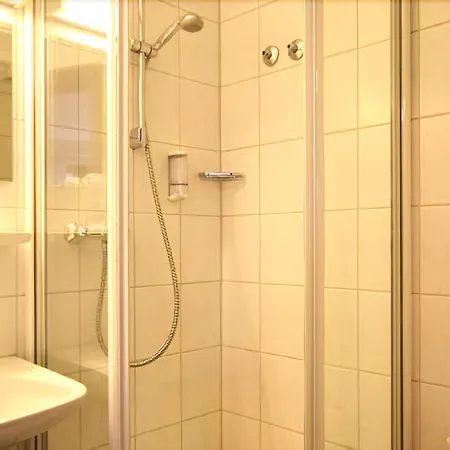 Pelikan Hotel 3*