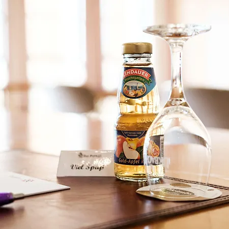 Ξενοδοχείο Pelikan 3*