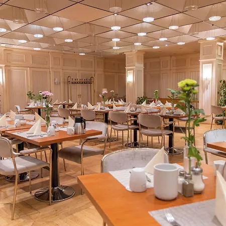 Pelikan 3* Schwäbisch Gmünd