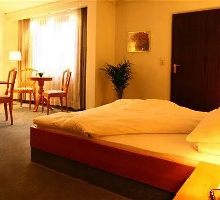 Pelikan 3* Schwäbisch Gmünd